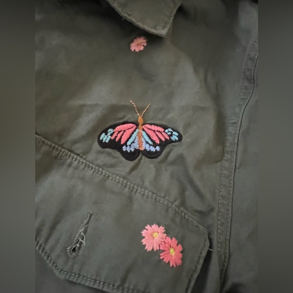 Sanctuary Military Style Light Jacket - Picture 4 of 5